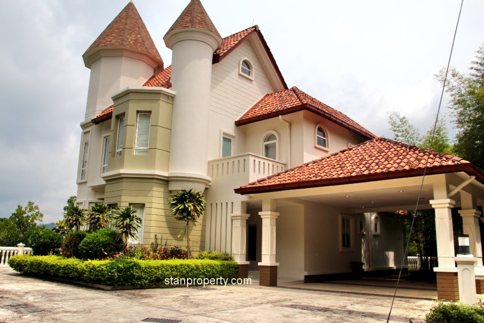 Mutiara Damansara Bungalow