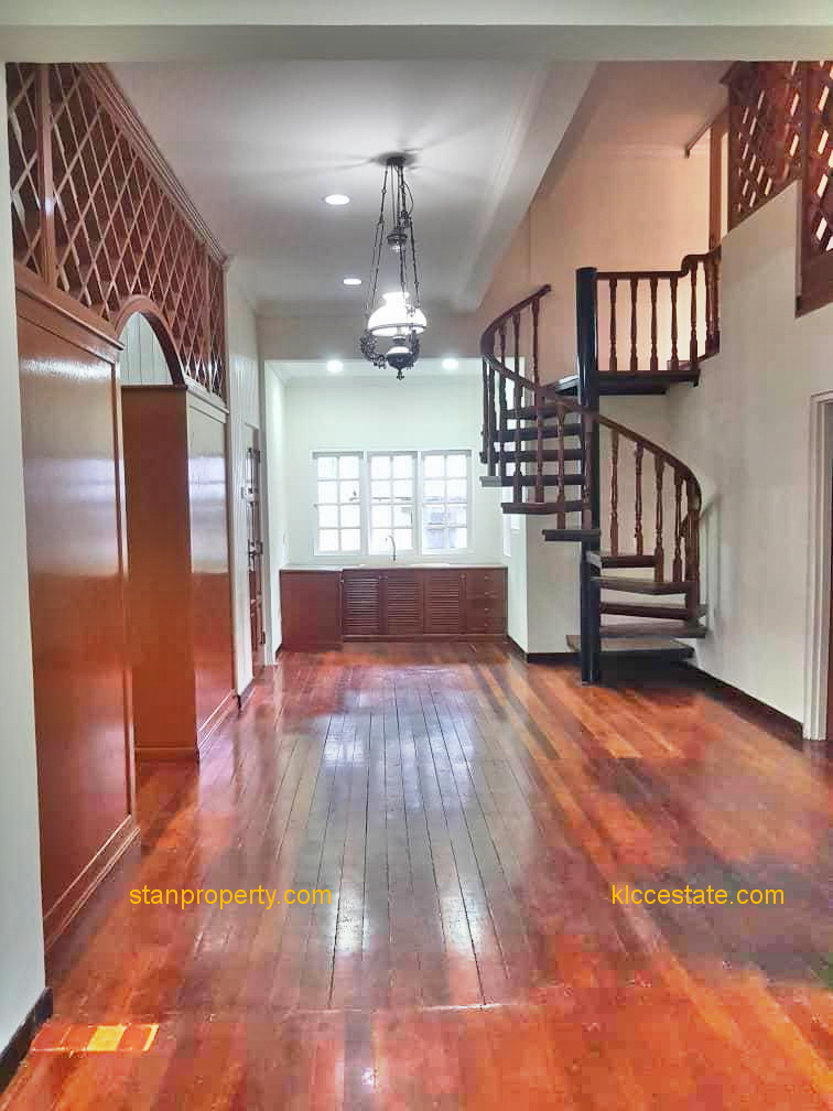 Ampang Bungalow For Sale