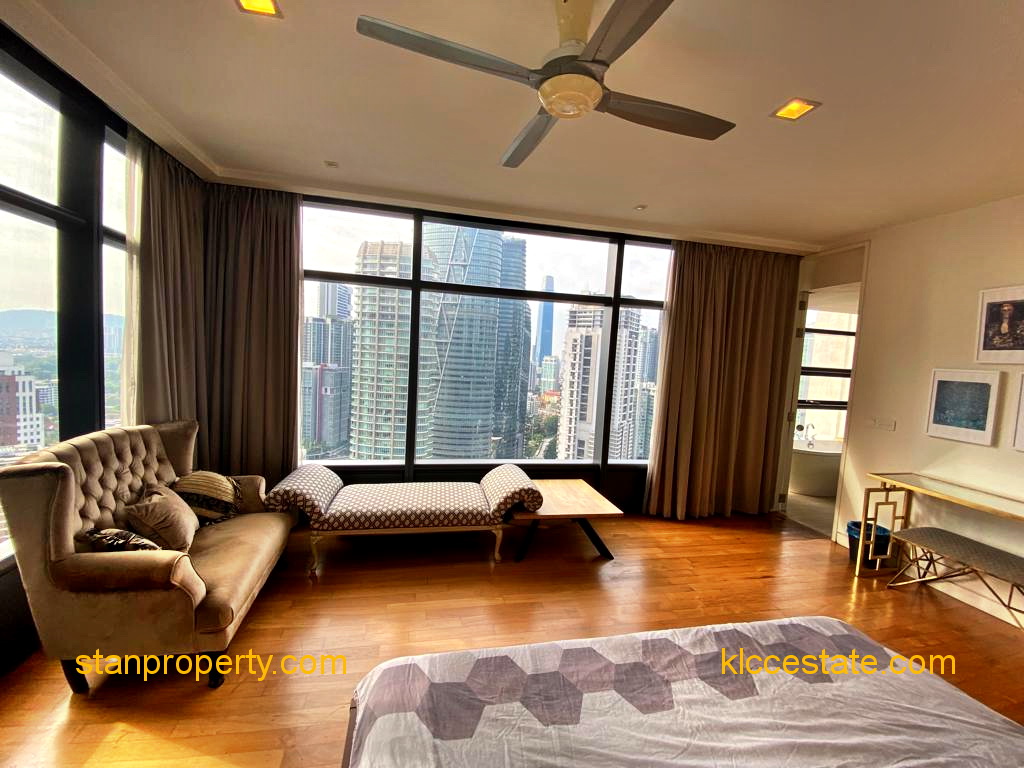 KLCC Fully Furnished Condo Selling Cheap
