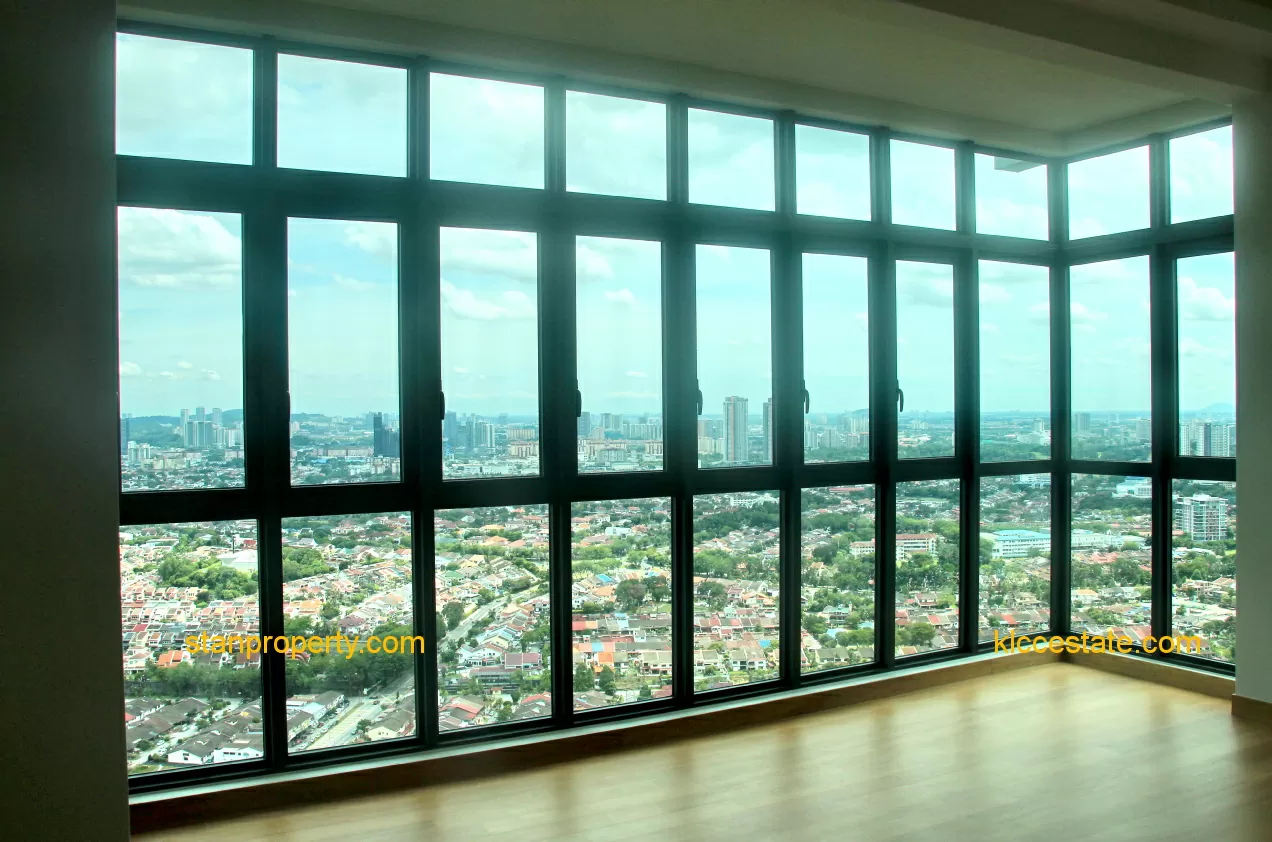 Megah Rise Penthouse