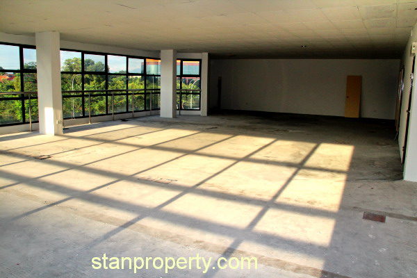 Glenmarie Showroom Warehouse