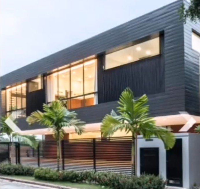 Tropical Villa