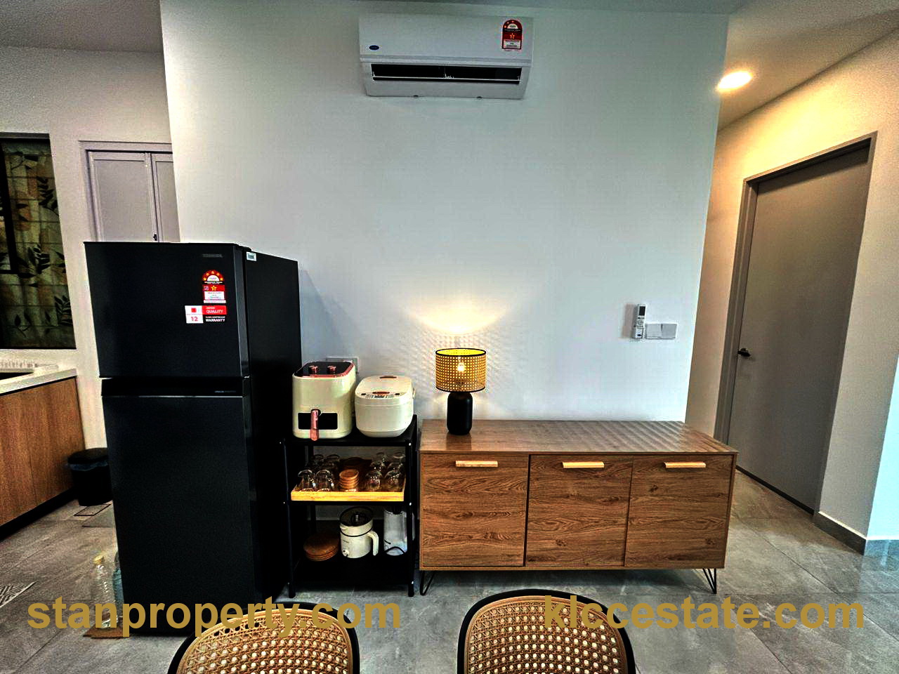 Boulevard Service Apartment