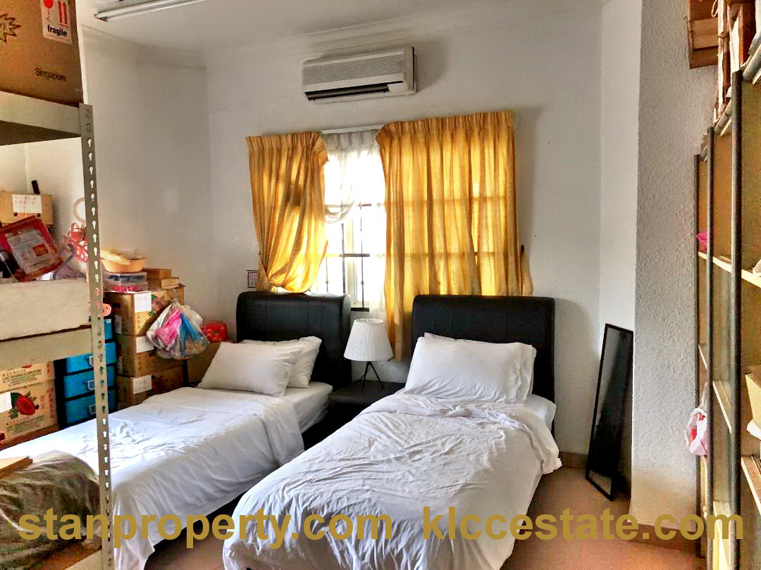 Bukit Jalil Bungalow