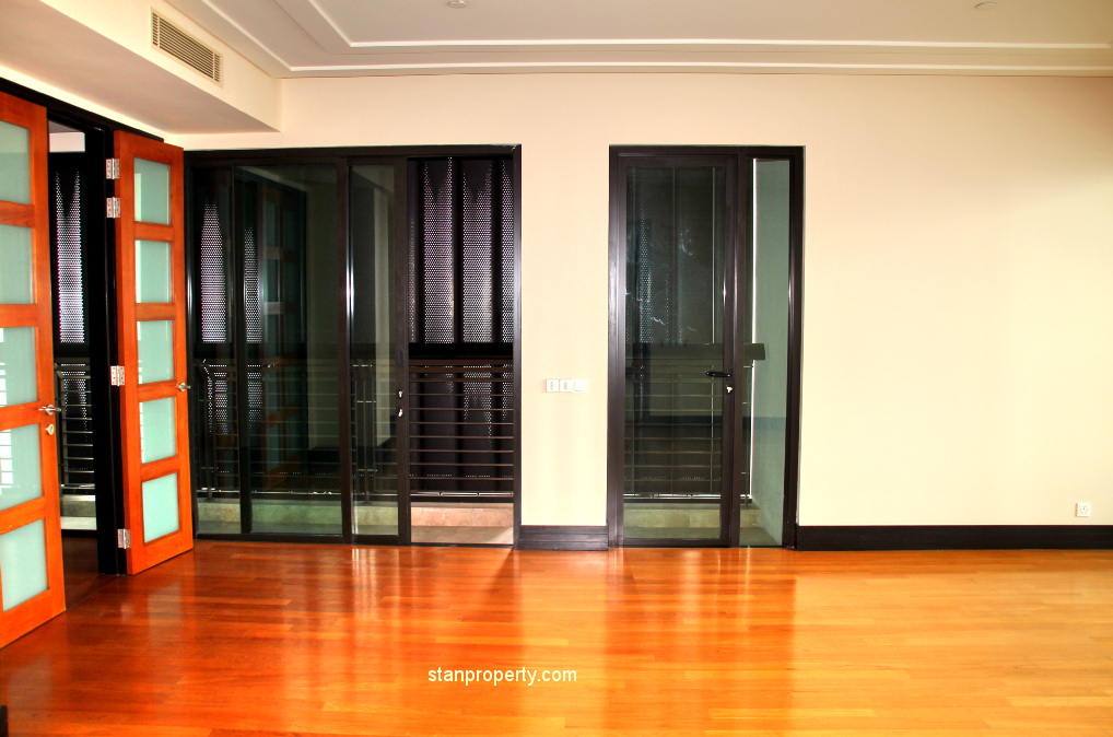 Binjai On The Park Penthouse