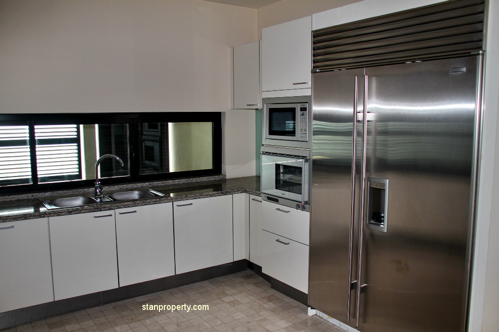 Binjai On The Park Penthouse